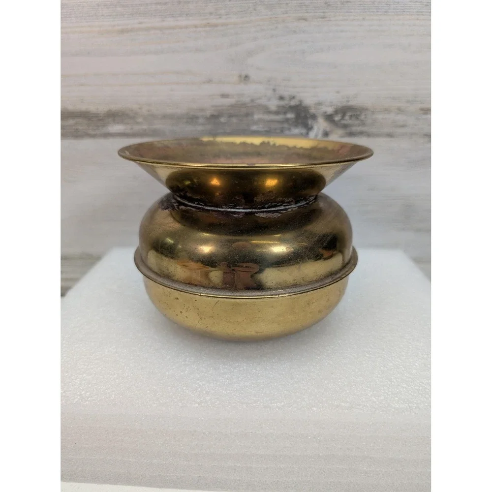 Vintage Brass Spittoon Cuspidor Small Tabletop Decorative Rustic Patina